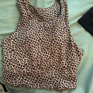 athletic top, XS, leopard print
